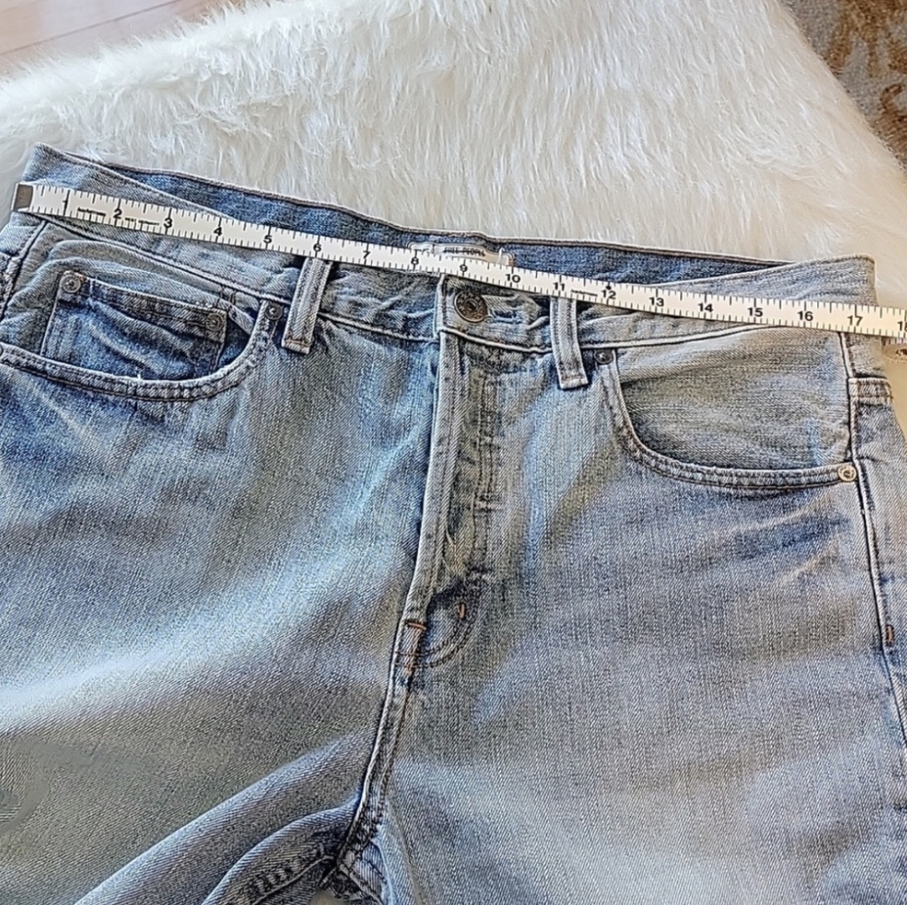 FREE PEOPLE | ANTHROPLOGIE Straight‎ Leg Button Fly Cropped Light Wash Jeans 31 - Picture 6 of 8